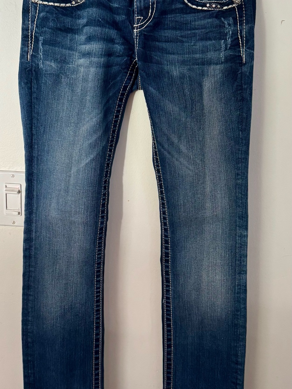 Miss Me Women’s Straight Leg Jeans